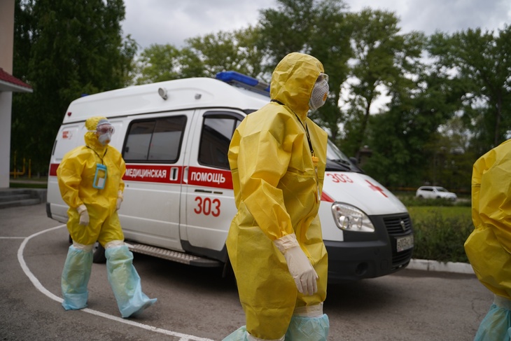 Последние данные: в России выявили 8946 новых случаев коронавируса 