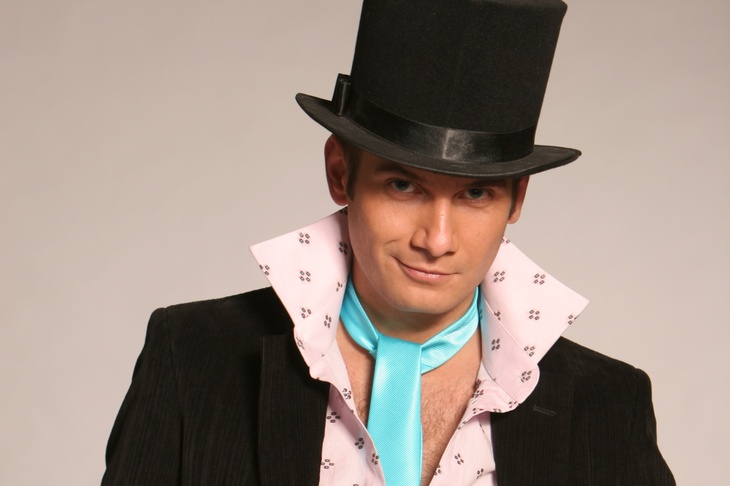 MuzTV VJ Андрей Разыграев