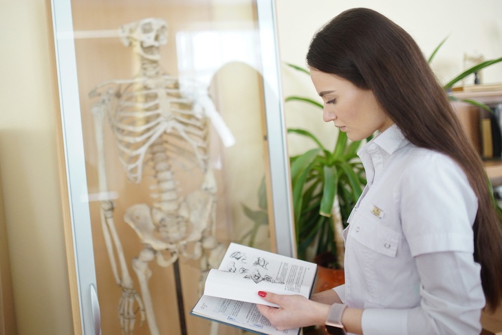 Студентка медуниверситета