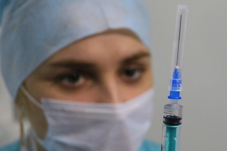 Три российские вакцины от коронавируса показали эффективность