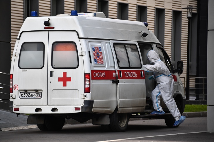 Последние данные: в России выявили 8985 новых случаев коронавируса 