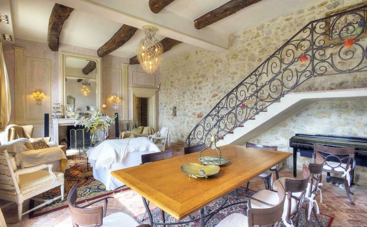 Поместье Брижит Бардо в Каннах вновь продается