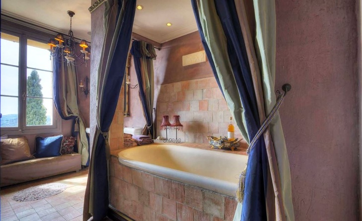 Поместье Брижит Бардо в Каннах вновь продается