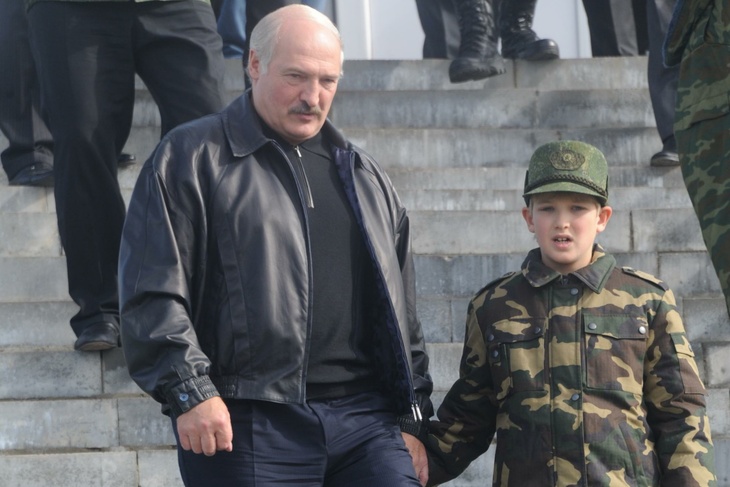 Александр Лукашенко с сыном