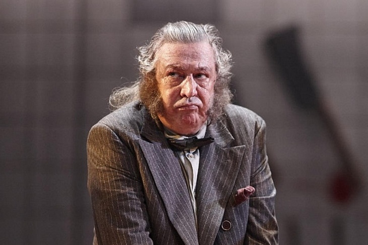 Михаил Ефремов в пьесе театра "Современник"