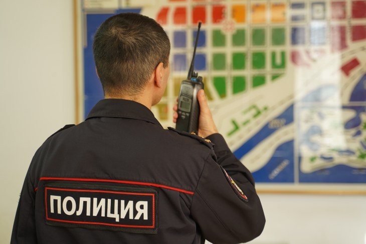 Мужчина в медицинской маске ограбил банк в Санкт-Петербурге
