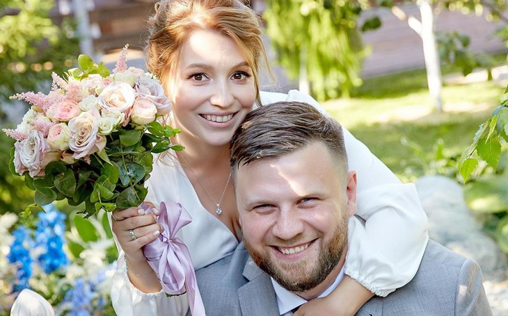 Молодожены Ксения и Максим