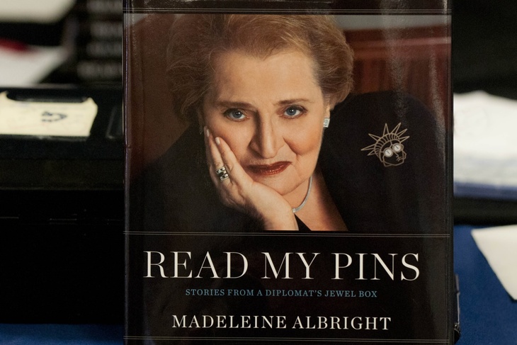 Мадлен Олбрайт