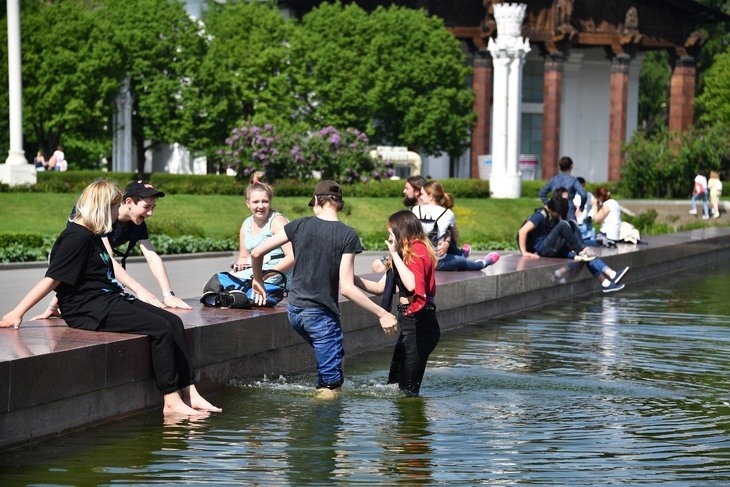 Тропическое тепло: лето в Москве еще задержится