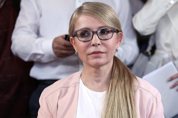 Тимошенко в тяжелом состоянии попала в больницу с коронавирусом
