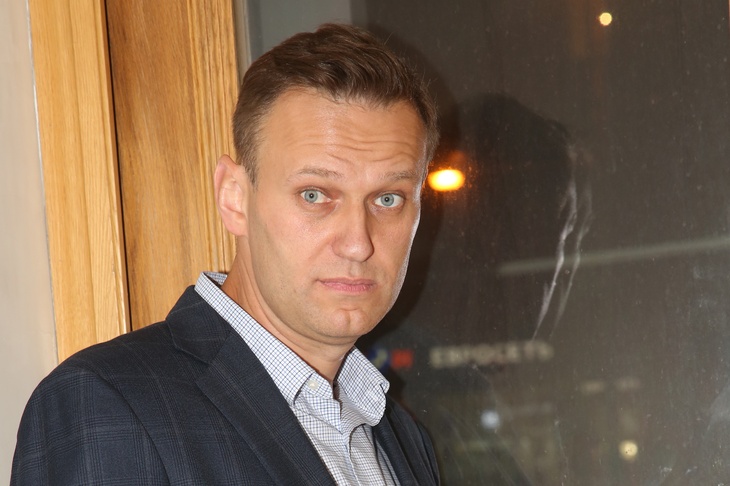 «Поделимся биоматериалом»: врачи Омска не верят в отравление Навального