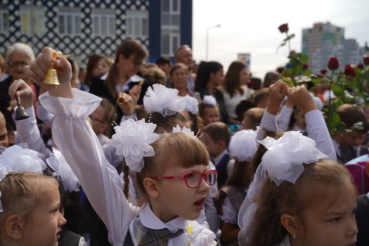 От «А» до «Я»: Российская школа готовится принять сразу 33 первых класса