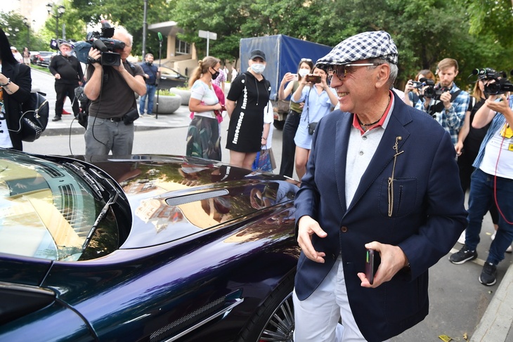 Александр Добровинский