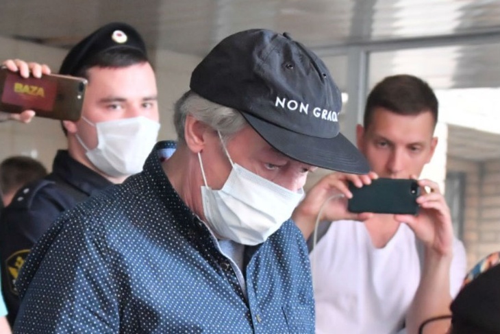 «Приговорили к казни»: Ефремов умоляет суд выполнить его последнюю волю