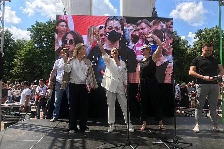 Соперница Лукашенко выиграла выборы на участке в Варшаве