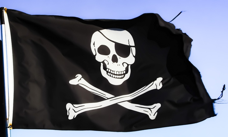 Двоих россиян похитили пираты