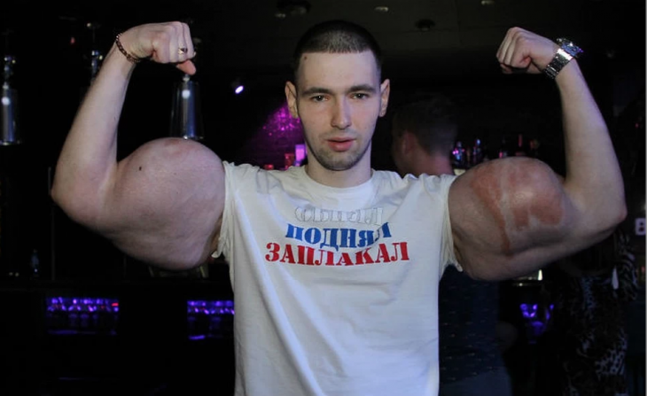 «На инвалидное кресло!»: «Руки-базуки» пожелал Ефремову адских мук