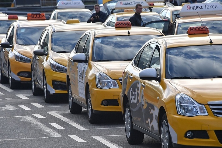 Амосов: «Закон о такси не работает и работать не будет»