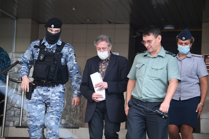 Еще не точка: судебное следствие по делу Ефремова завершено