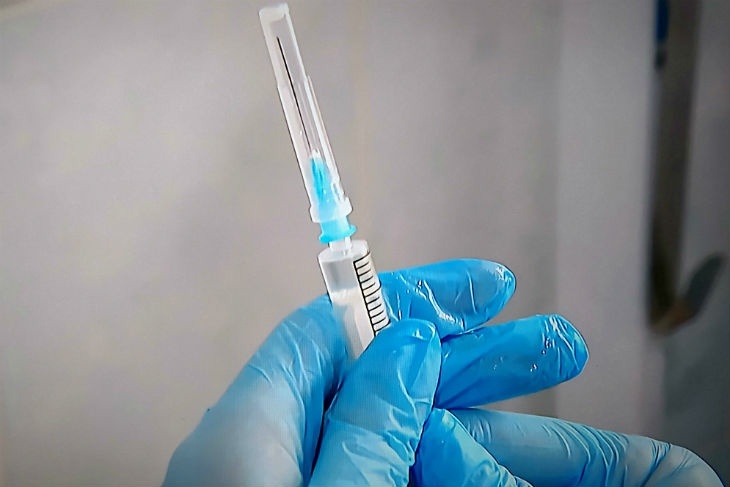 Болибок: «Вакцина будет действовать при любых мутациях COVID-19»