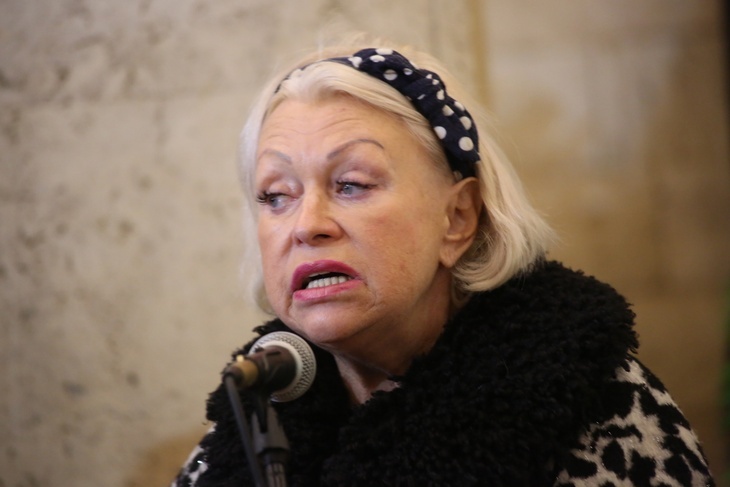 «Как противно!»: вдова Караченцова шокирована современными ток-шоу 