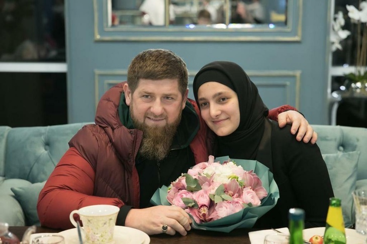 21-летняя дочь Кадырова заняла высокий пост в правительстве Чечни