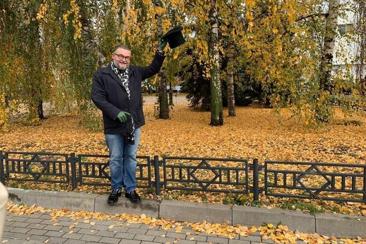 «Сказал: «Уходи»: Васильев о смене ведущего в «Модном приговоре» «Сказал: «Уходи»: Васильев о смене ведущего в «Модном приговоре»