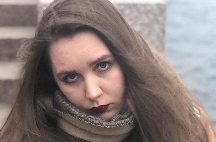 Российскую учительницу уволили за рассказы о своем сексуальном опыте 