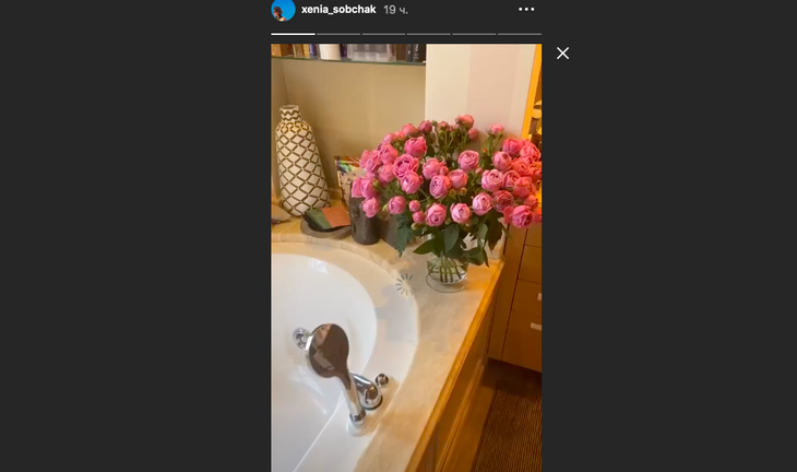 «Идеальный муж»: что Богомолов дарит Собчак каждое утро 