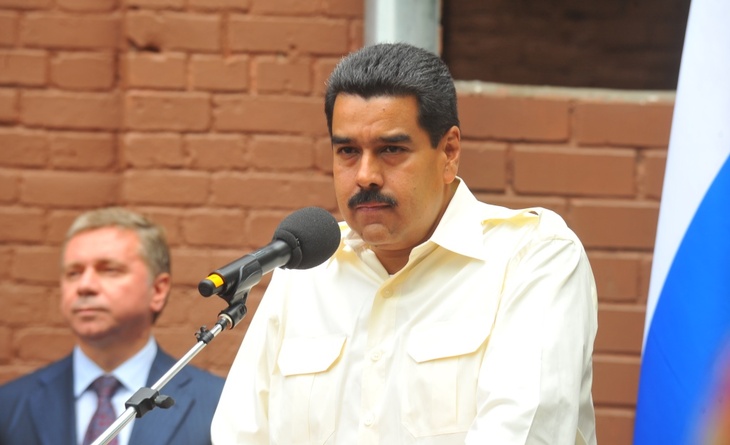 Открытый президент: Мадуро поделился личным номером телефона