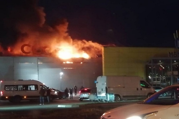 Названа причина пожара в рязанском ТЦ «М5 Молл» 