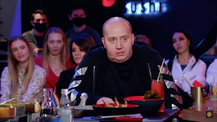 «Налили какую-то фигню»: Бурунов чуть не потерял мужское достоинство