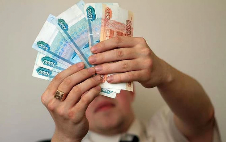 Втрое выше: россияне назвали желаемую зарплату Втрое выше: россияне назвали желаемую зарплату