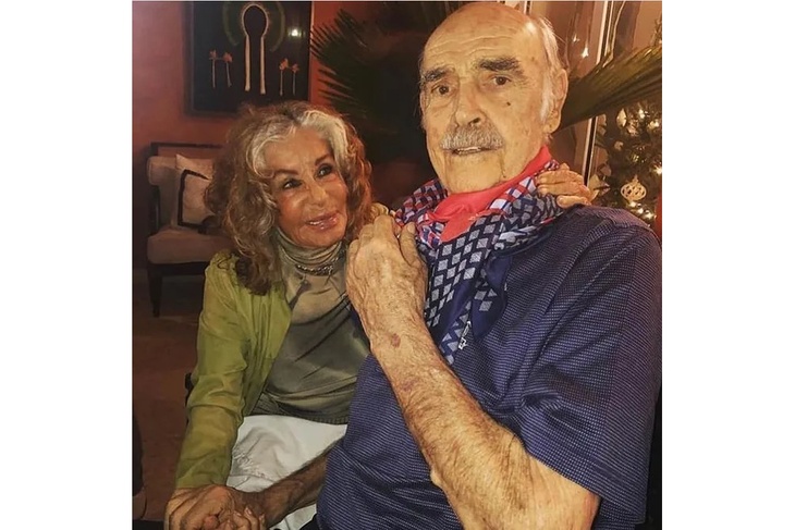 «Трогает до слез!»: внучка опубликовала предсмертное фото Шона Коннери