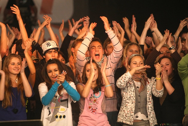 «Они недоразвитые, им можно»: психолог о шансоне, селедке и Моргенштерне