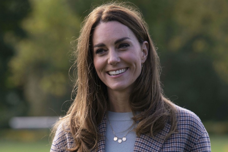 Потрудились: дети Кейт Миддлтон поздравили королеву и принца Филиппа