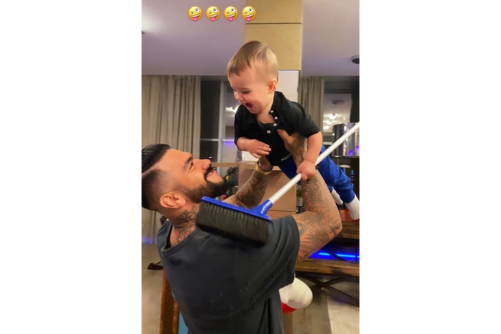 «Хочу, чтобы сын ощущал папу»: Тимати и Решетова снова вместе