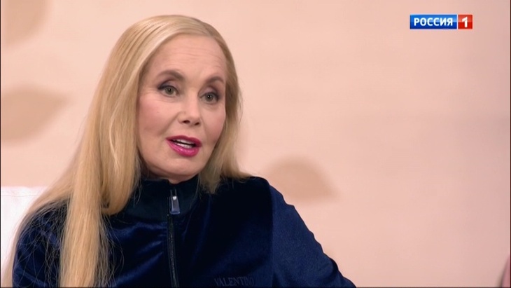 «Надо было себя пожертвовать»: вдова Кобзона объяснила его неудачные браки с Кругловой и Гурченко