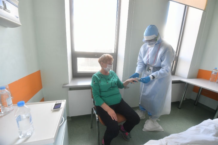 Биолог Анча Баранова объяснила, каких пациентов с «короной» нельзя выписывать домой