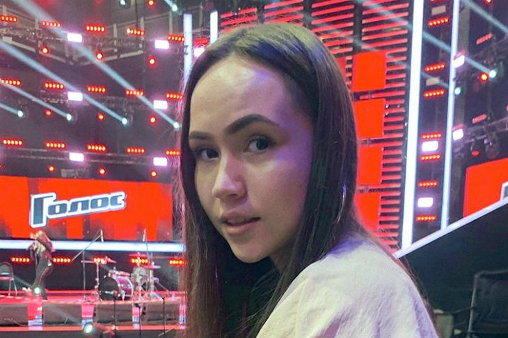 Яна Габбасова стала победительницей девятого сезона шоу «Голос»