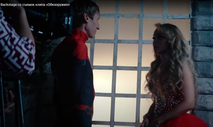 «Он стал первым»: Калашникова раскрыла личность возлюбленного «Он стал первым»: Калашникова раскрыла личность возлюбленного