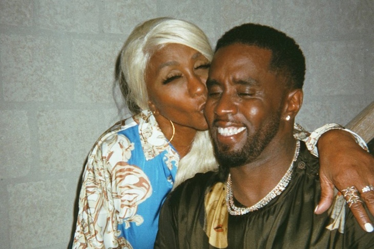 Рэпер P. Diddy подарил престарелой матери Bentley и миллион долларов