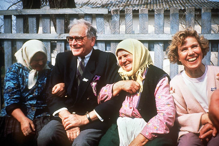 Карден, Поль и русские бабушки