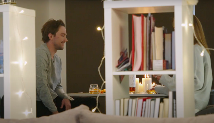 «Очень люблю уют»: Петров впервые показал свой загородный особняк 