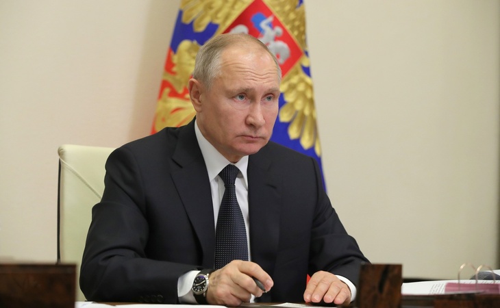Прошли с достоинством: Путин подвел итоги в новогоднем поздравлении