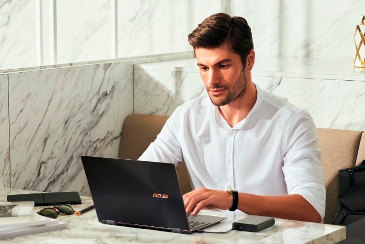 Как выбрать ноутбук для бизнеса?