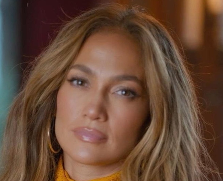 Секреты вечной юности без пластики: как Джей Ло удается шикарно выглядеть в 51 год Секреты вечной юности без пластики: как Джей Ло удается шикарно выглядеть в 51 год