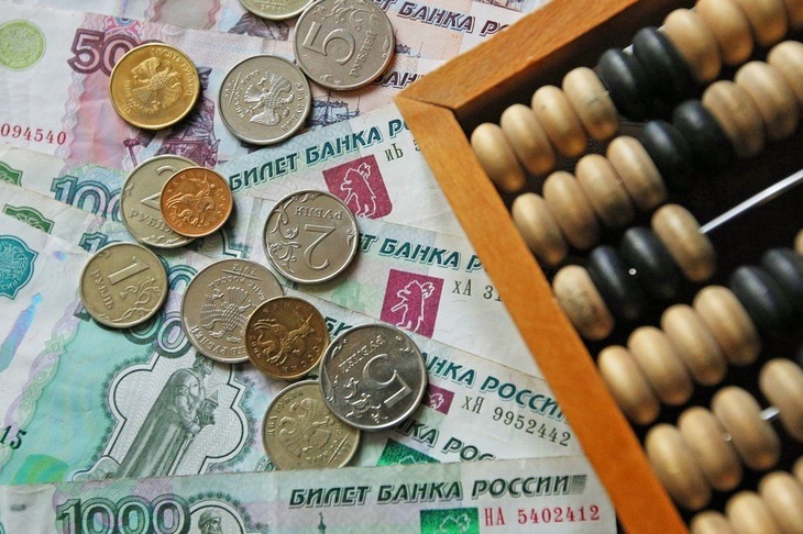 И цифра растет: треть россиян хранит деньги «под матрасом»