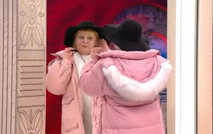 Работает против: Хромченко объяснила, что визуально удешевляет женские пуховики