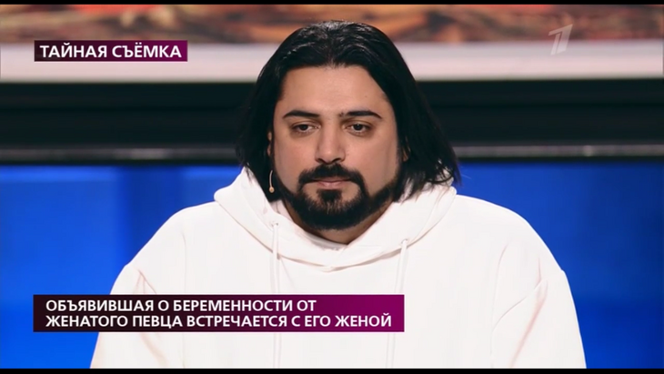 Попытка №2: звезда «Дома-2» попыталась навязать солисту «Корней» двух детей